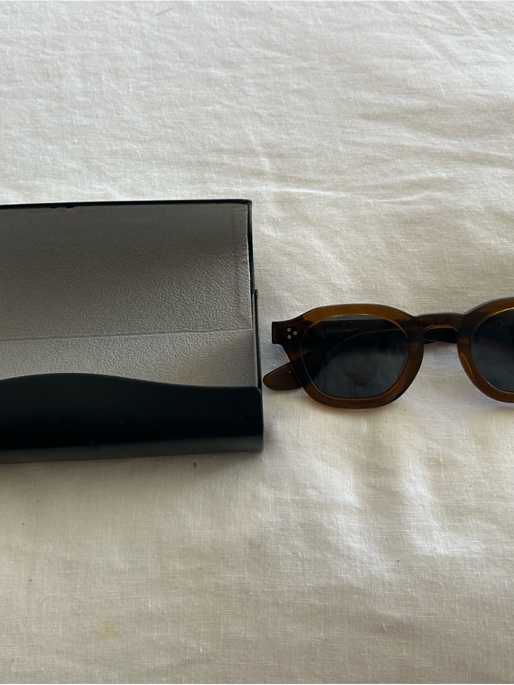 ** Quince Round Tortoiseshell Sunglasses with Dark Lenses. New, never worn.